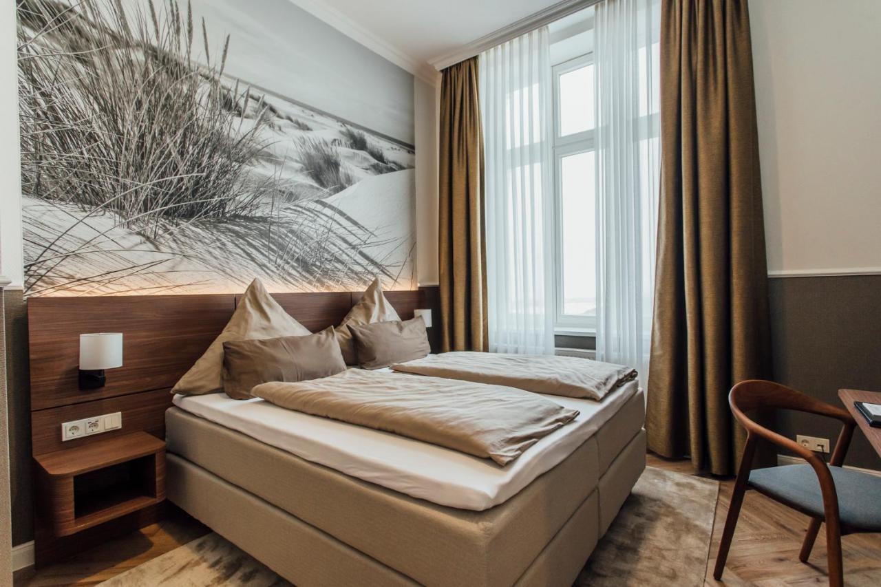 Strandhotel Hohenzollern Боркум Экстерьер фото